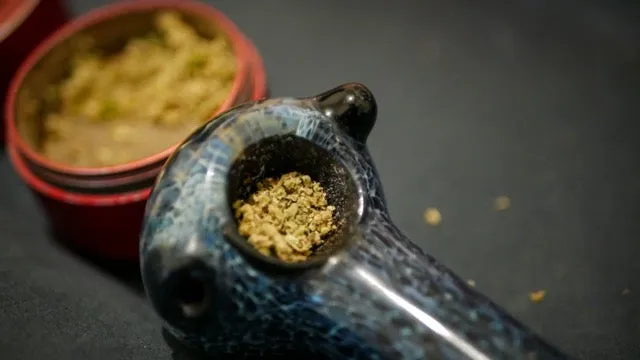 How To Smoke a Bowl