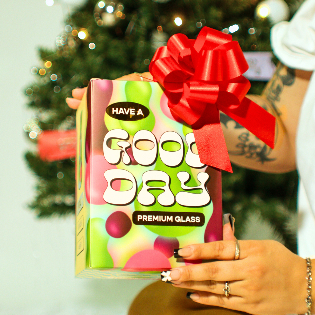 Go Easy Good Day Water Pipe Vase